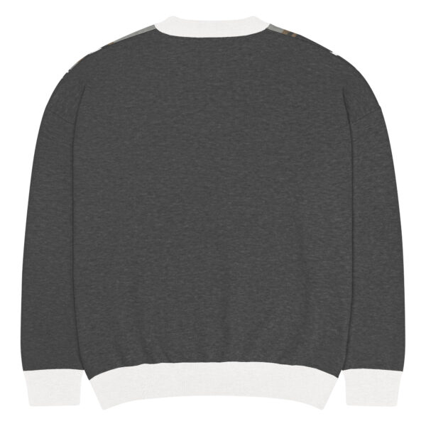 Relaxed fit knitted crew neck sweater - Image 4